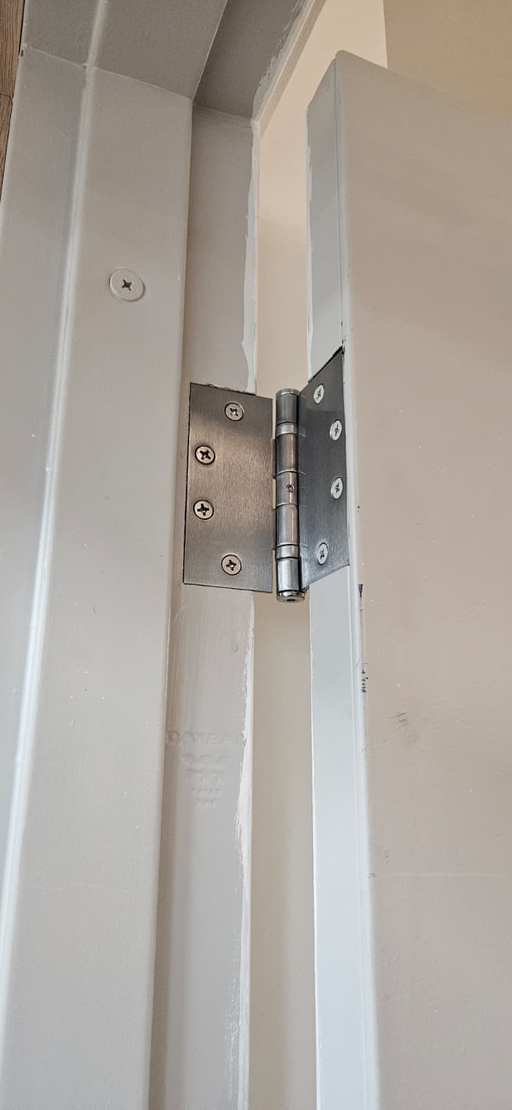 A Fort Lauderdale School's Double Doors Were Grinding and Close to Falling photo 1